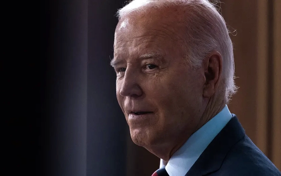 مقامهای آمریکایی از تمدید معافیت پرداخت بدهیهای عراق به ایران خبر دادند