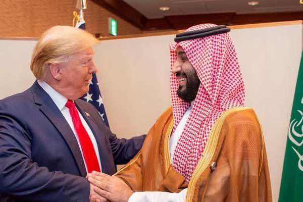 واشینگتنپست: تلاشهای عربستان سعودی و اسرائیل، ترامپ را به سمت حمله به ایران سوق داد