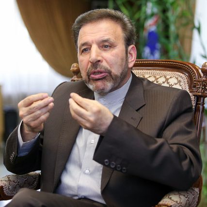 رییس دفتر روحانی: خبر دروغ یک رسانه رسمی درباره مذاکرات، روند کاهش قیمت ارز را مختل کرد