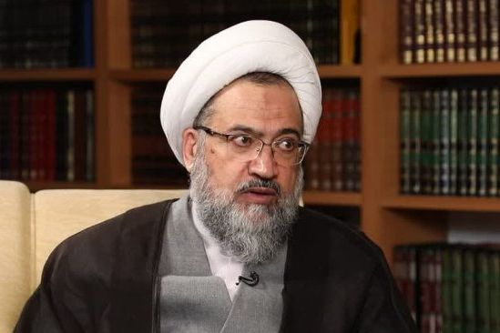 عضو جامعه مدرسین حوزه علمیه قم: هم مردان و هم زنان باید حجاب را رعایت کنند