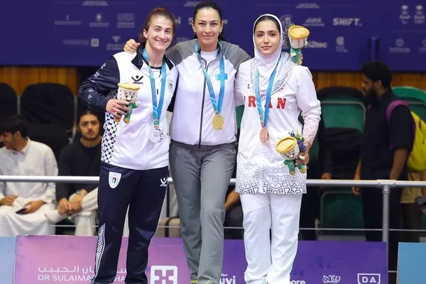 بازیهای کشورهای اسلامی؛ هستی حمودی به مدال برنز جوجیتسو رسید