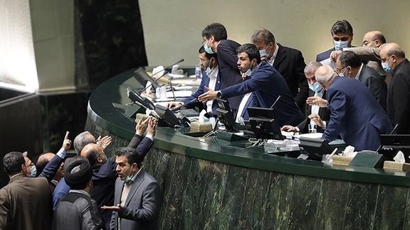 Confusion and disorderly debate in Iran's parliament on January 12