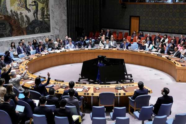 UN rejects Russian-Chinese push to delay Iran sanctions snapback