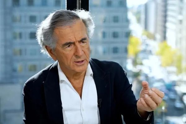 برنار ليفي: ترامب سيضع النظام الإيراني أمام خيارين.. إما التفاوض وإما السقوط