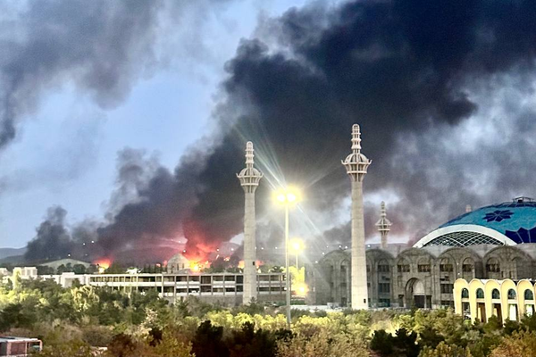 "بوليتيكو": مسؤولون عسكريون يحذرون من أن أهداف الهجمات الأميركية في إيران على وشك النفاد