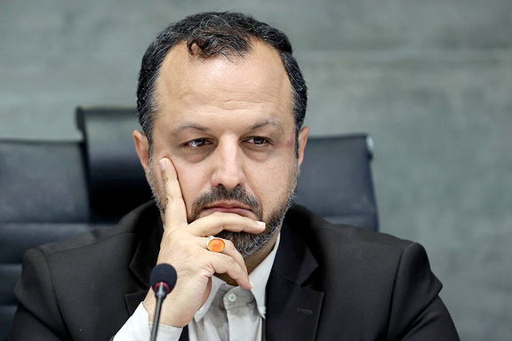 وزیر اقتصاد: برای کنترل قیمت ارز همراهی مردم بسیار مهم است