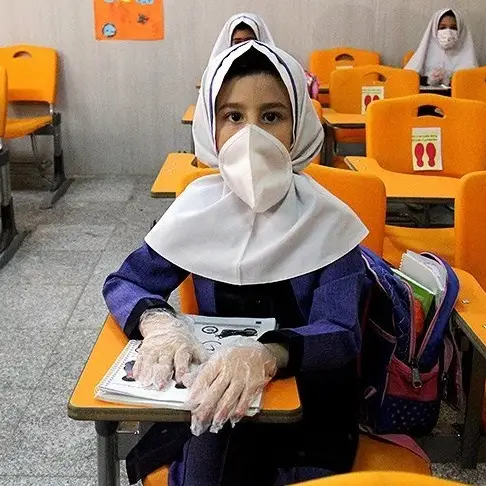 تعطیلی گسترده مدارس در ایران به دلیل بحران آلودگی هوا و شیوع کرونا و آنفلوانزا