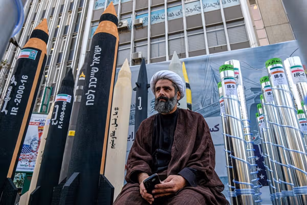 Iran signals openness on stockpile but rules out zero enrichment in US talks