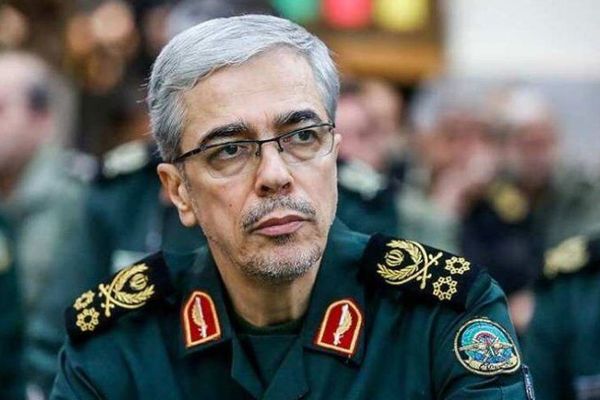 رئيس الأركان الإيرانية: سنكون من أكبر مصدري الأسلحة عند إلغاء العقوبات
