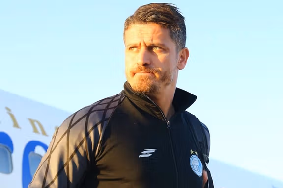 پروندهسازی خبرگزاری سپاه علیه وریا غفوری به دلیل همراهی با فراخوان شاهزاده رضا پهلوی