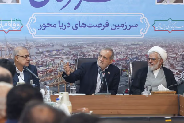پزشکیان: انتقال پایتخت دیگر انتخاب نیست بلکه یک الزام است