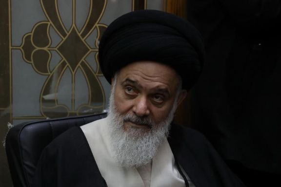 امام جمعه قم: حجاب و عفاف در جامعه کمرنگ شده است