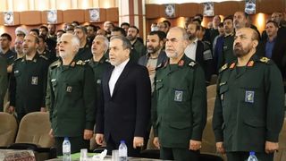 مفاوضات إسطنبول بين أوروبا وإيران.. الدبلوماسية تحت ظل الجنرالات