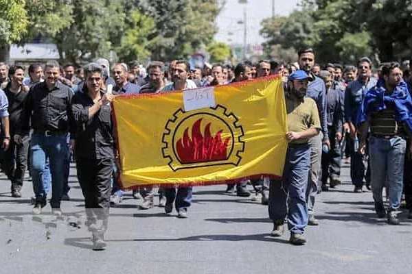 Workers Sentenced To Lashes, Imprisonment For Participating In Protest