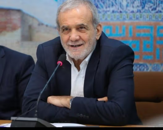 الرئيس الإيراني: طهران لا تسعى للحرب لكنها سترد على أي اعتداء