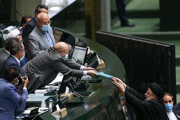 Iran's Raisi Going To Parliament To Defend His 'Incoherent' Budget