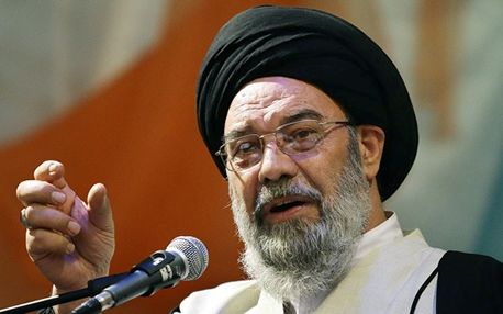 نماینده خامنهای در اصفهان: قسم میخورم ریالی از بودجه برای حوزه در حال ساخت قم نگذاشتیم