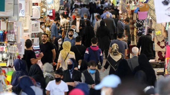 تقديرات "إيران إنترناشيونال": مؤشر البؤس في إيران يسجل أعلى مستوى له خلال 27 عامًا