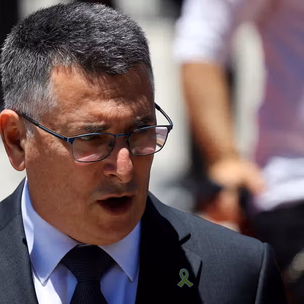 وزیر خارجه اسرائیل در نشست جی-۵۰ برای مقابله با موج فزاینده یهودستیزی شرکت میکند