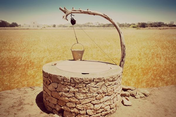 مقام سازمان هواشناسی درباره چاههای آب: کشور را تبدیل به آبکش کردهایم
