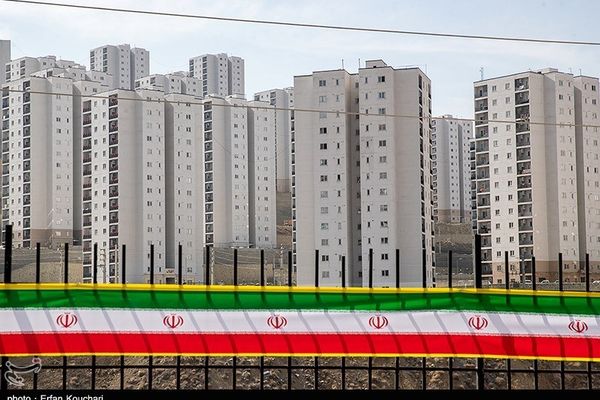 گرانی مسکن؛ رویای خانهدار شدن در پردیس رنگ باخت