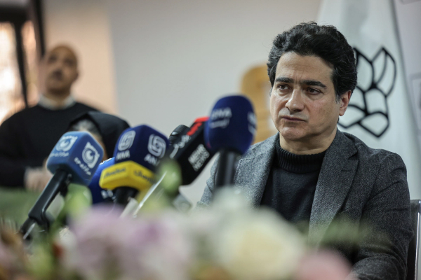 همایون شجریان: به هزار زبان، روش و عمل ثابت کردهام که خواننده مردمی هستم