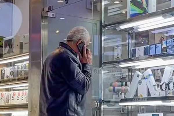 موقع إخباري: 500 ألف تومان مقابل 10 دقائق من الإنترنت "غير المفلتر" في إيران