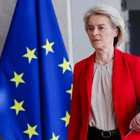 واکنش رییس کمیسیون اروپا به انتقادات از جنگ: نباید برای جمهوری اسلامی اشک ریخت