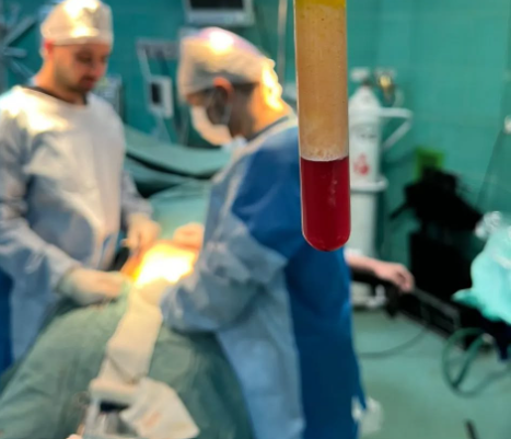 دادستان تهران: جراح زیبایی پس از مرگ بیمار بر اثر ژل نامرغوب، دستور سوزاندن جسدش را داد