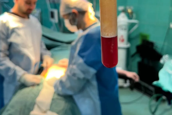 دادستان تهران: جراح زیبایی پس از مرگ بیمار بر اثر ژل نامرغوب، دستور سوزاندن جسدش را داد