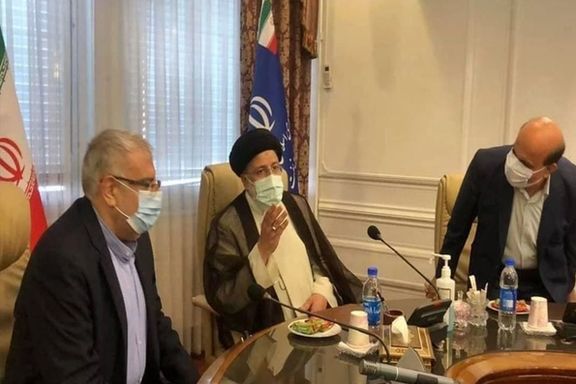 تداوم بلاتکلیفی مردم در پمپ بنزینها؛ رئیسی: این حمله سایبری نه اولین است نه آخرین