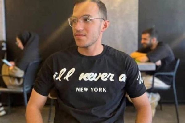 دستکم سه شهروند به دلیل انتشار مطالبی درباره خودسوزی احمد بالدی بازداشت شدند