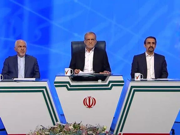 ظريف: سياسة بايدن تجاه إيران تميزت بـ"المرونة".. وانتظروا عودة ترامب لتروا الحقيقة