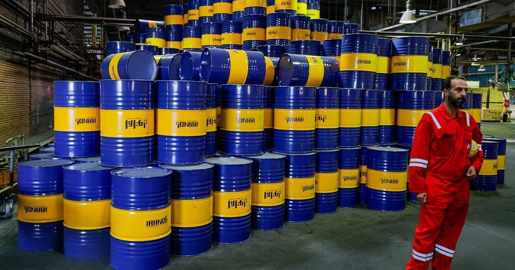 Officials shift responsibility as Iran’s economy plunges further. Officials shift responsibility as Iran’s economy plunges further.