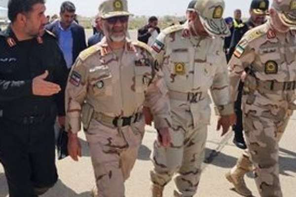تقارير متناقضة عن استيلاء طالبان على نقطة تفتيش إيرانية بالتزامن مع زيارة مسؤولين عسكريين
