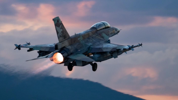 الجيش الإسرائيلي: اكتمال الموجة الجديدة من الهجمات ضد مواقع إنتاج الأسلحة في طهران