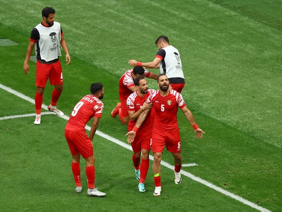 عراق ۲-۳ اردن؛ بازگشت جنونآمیز شاگردان عموته برای صعود به یکچهارمنهایی