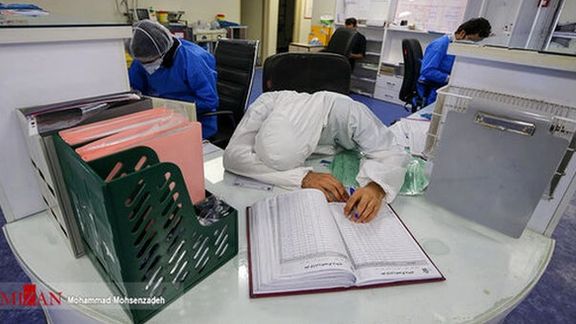 یک مقام بیمارستانی: میل به خودکشی میان اعضای کادر درمان افزایش پیدا کرده است