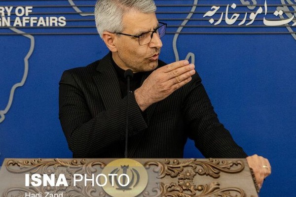 متحدث الخارجية الإيرانية: مفاوضات طهران ومسقط ثنائية ولا علاقة لها بالآخرين