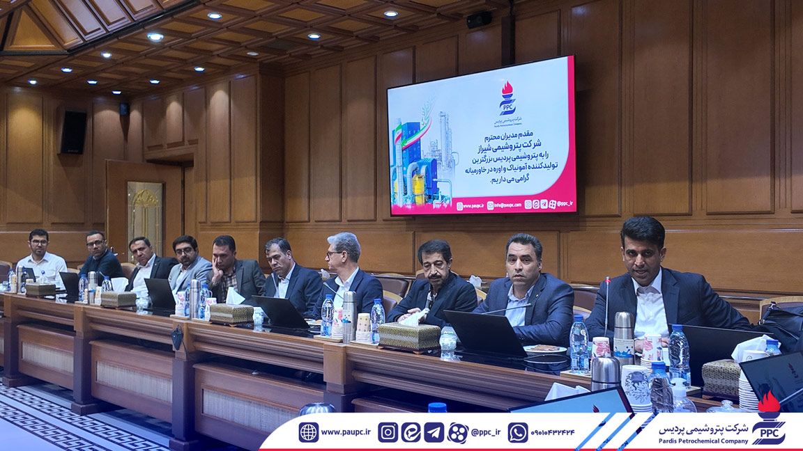 حقوق ۲۴۷ میلیونی یک مدیر پتروشیمی؛ تکرار ماجرای حقوق‌های نجومی در ۱۲ دستگاه جمهوری اسلامی