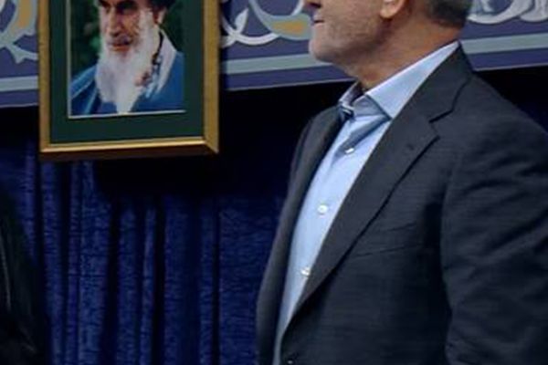 الرئيس الإيراني: لو كان الخميني موجودًا لأصبح من الصعب عليه رؤية حالنا