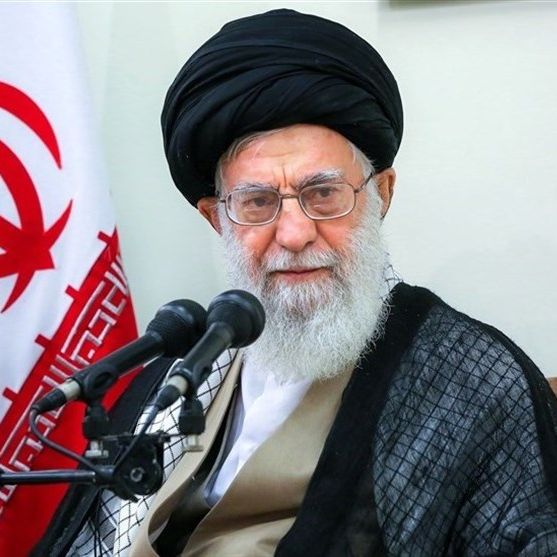 دبیرکل حزب کارگزاران سازندگی: پزشکیان باید اعتماد خامنهای را جلب کند