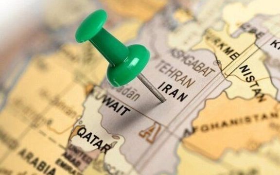 مسؤول بالغرفة التجارية الإيرانية: دول صديقة تمتثل للعقوبات الأميركية وتقيد علاقتها معنا