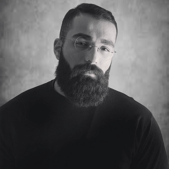 حمید صفت، خواننده رپ، در پی شکسته شدن حکم قصاص دوباره در دادگاه کیفری محاکمه میشود