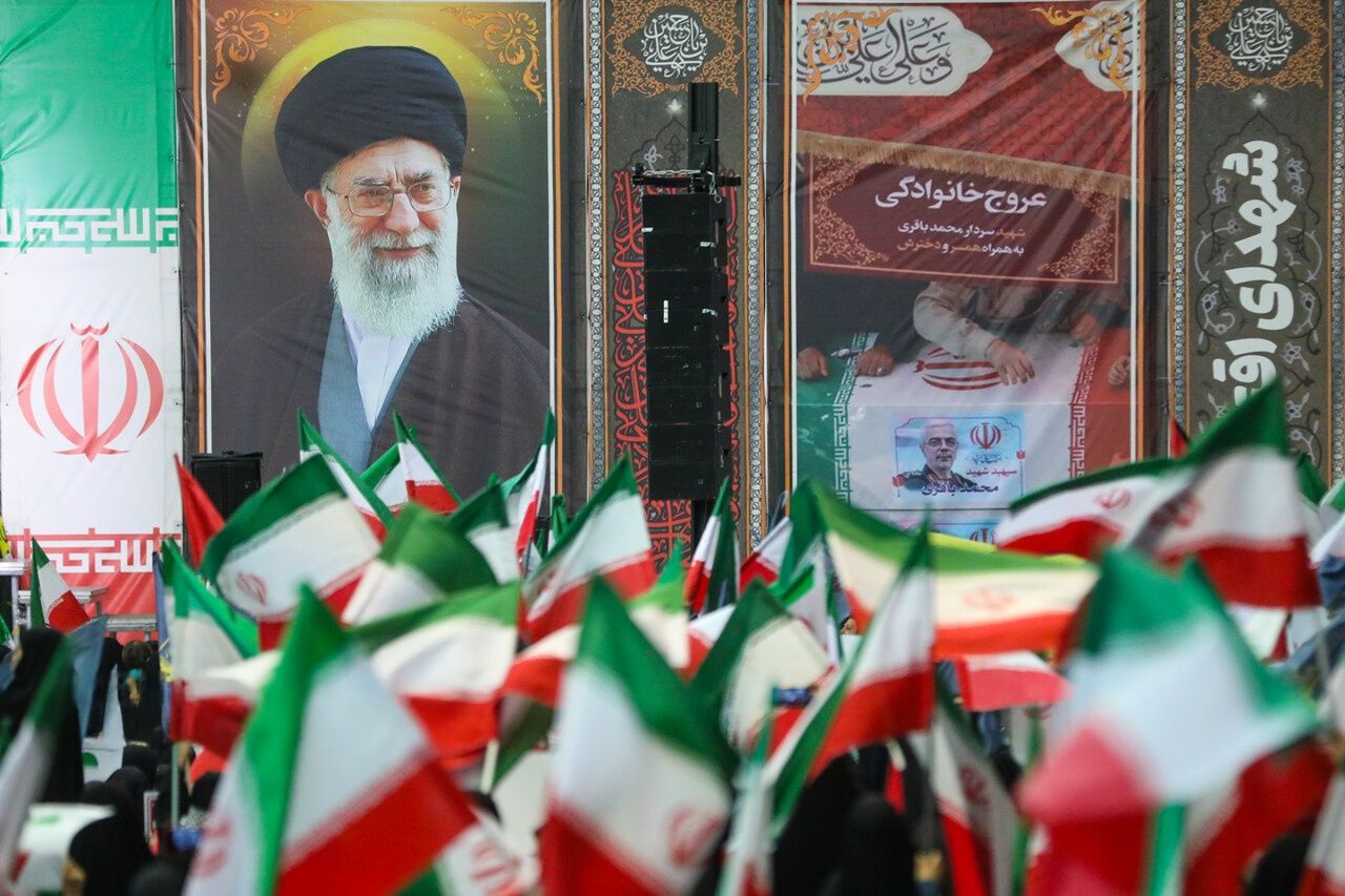 Tehran infighting escalates over moderates' push for change of course