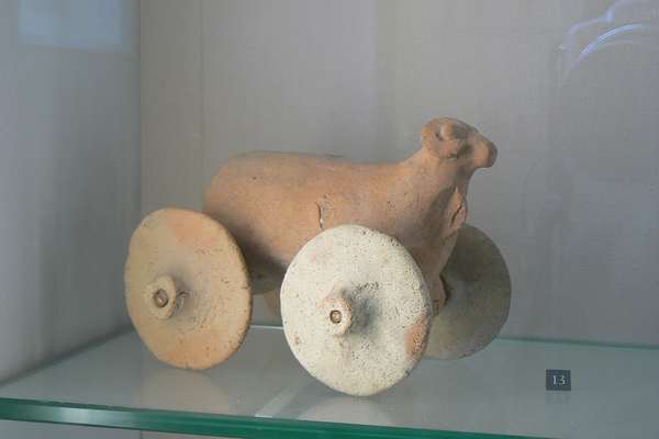 Iranian Archeologists Slam Plans To Legalize Trading Ancient Artefacts