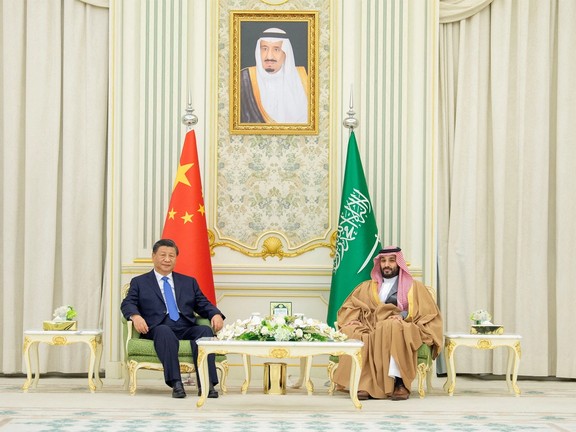 Saudi Crown Prince Mohammed Bin Salman meets with Chinese President Xi Jinping in Riyadh, Saudi Arabia December 8, 2022.