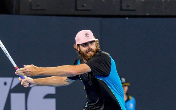 اولین شگفتی دنیای تنیس در سال ۲۰۲۵ با شکست جوکوویچ برابر غول ۲۱۱ سانتیمتری