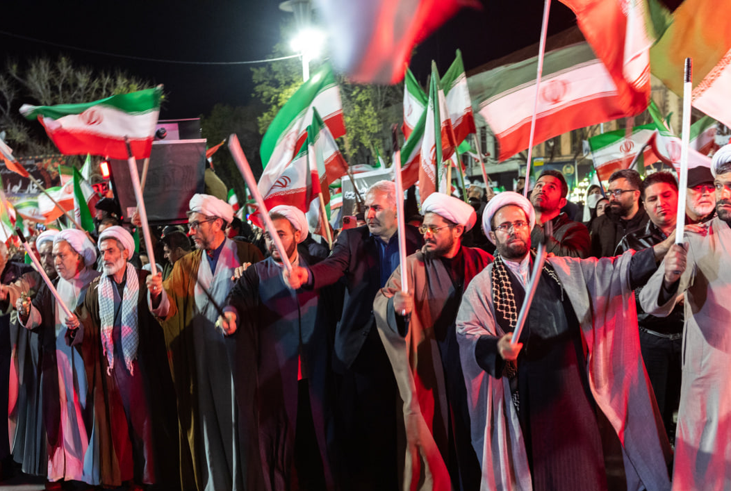 بیمه شرکت&zwnj;کنندگان در مراسم سالمرگ روح&zwnj;الله خمینی