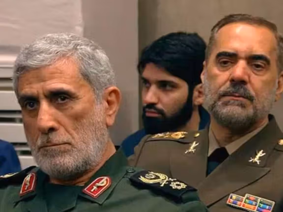 قاآنی کجاست؟